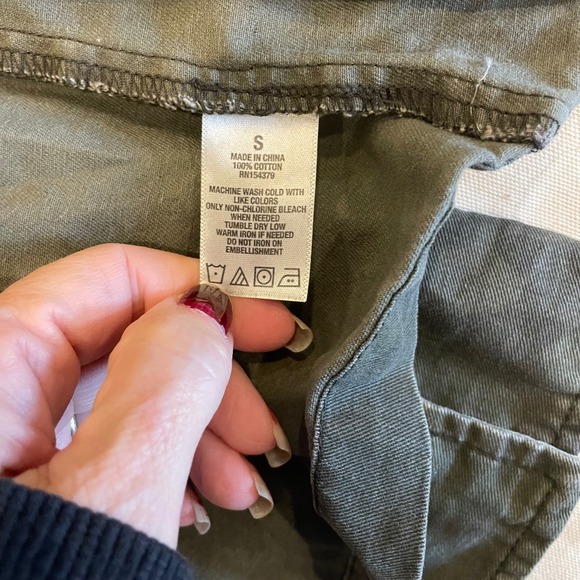 Aeropostale Womens Camouflage Utility Jacket Drawstring Waist Pockets Size S‎ - Picture 6 of 9